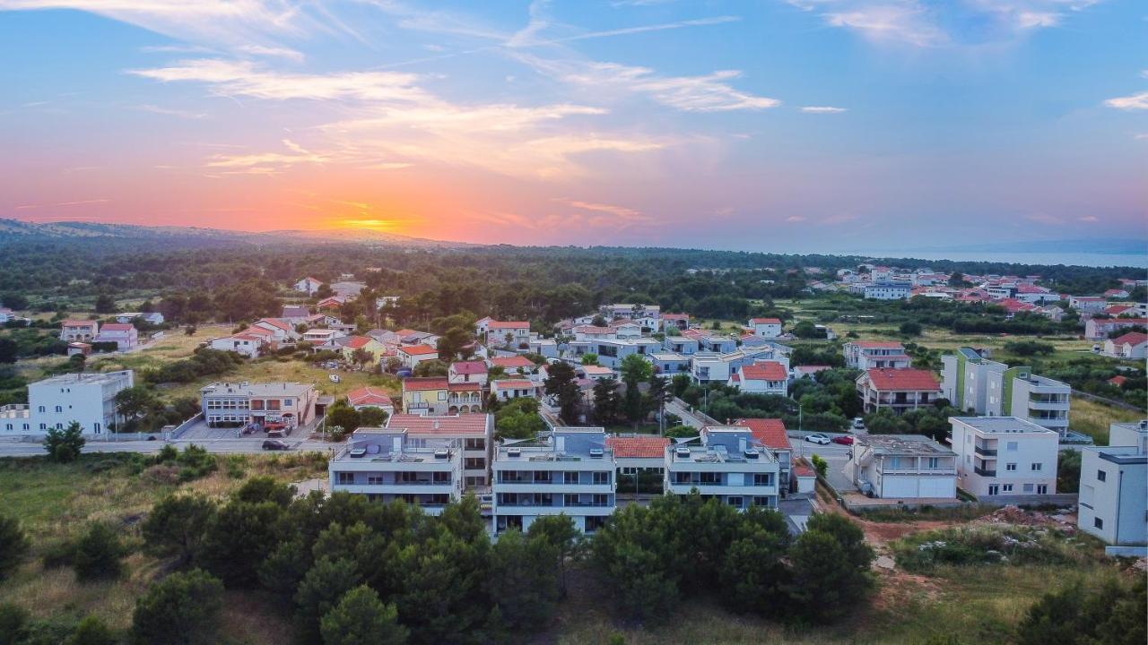 Number One Apartments Вир Экстерьер фото