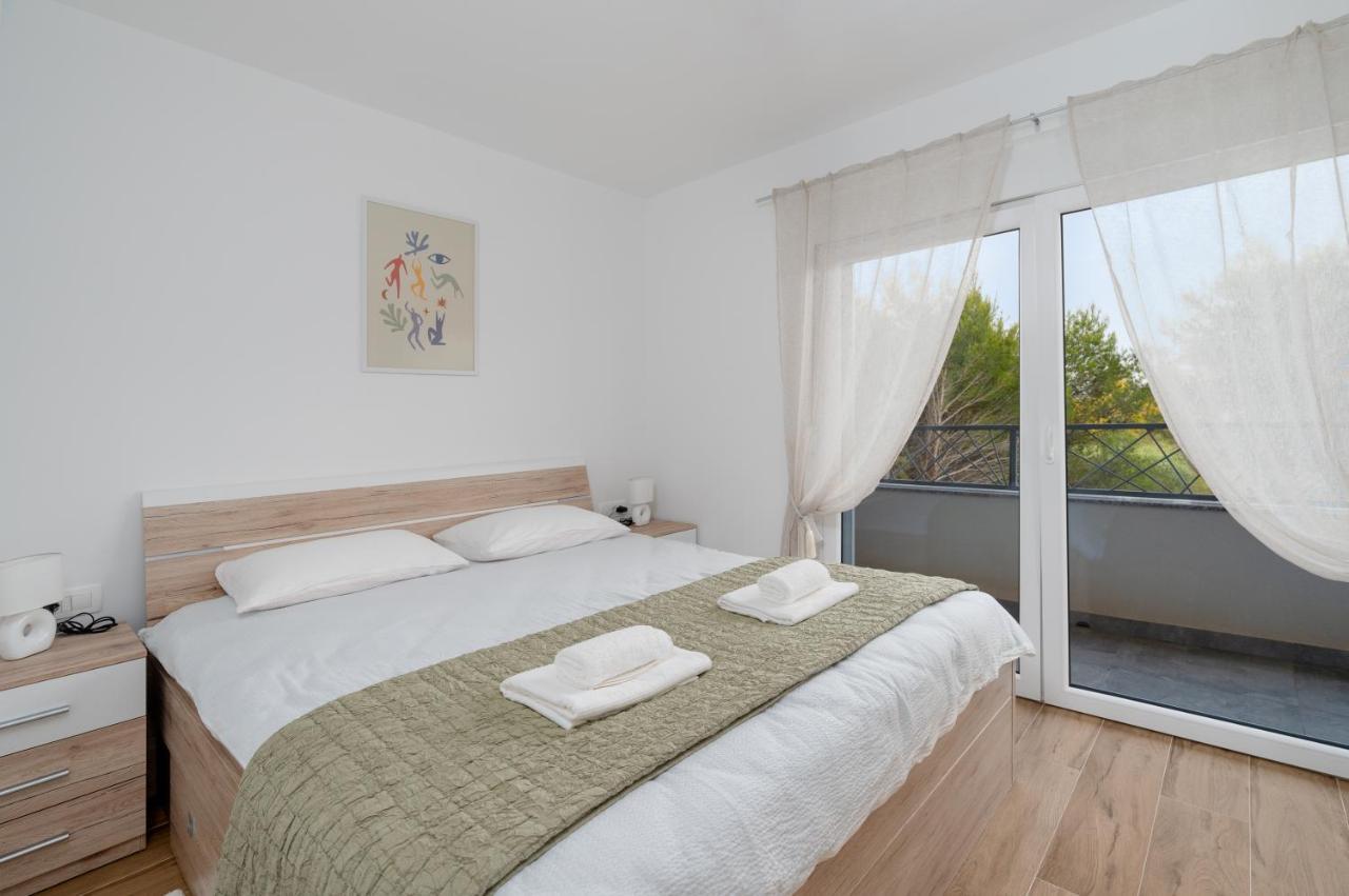 Number One Apartments Вир Экстерьер фото