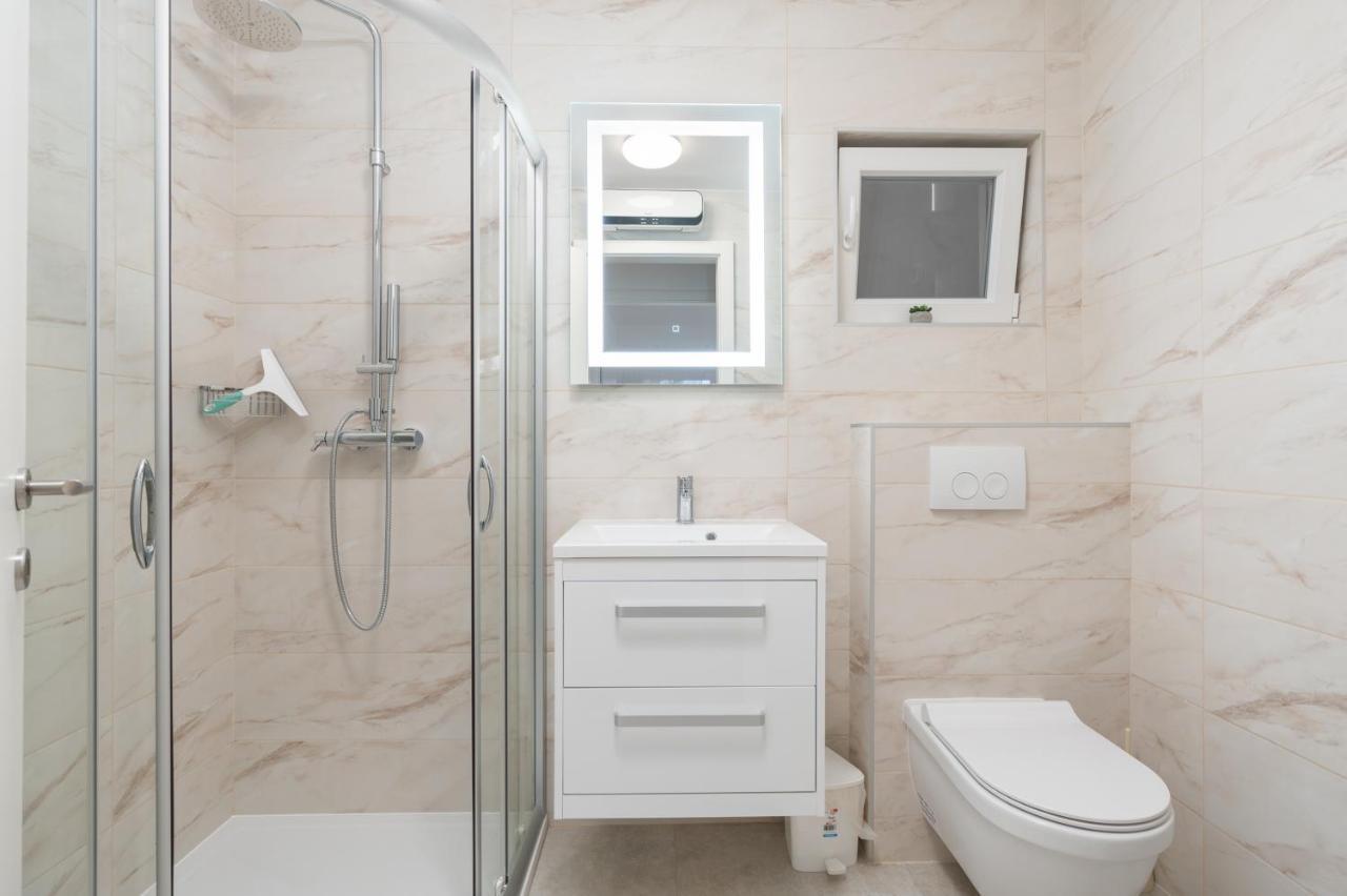 Number One Apartments Вир Экстерьер фото