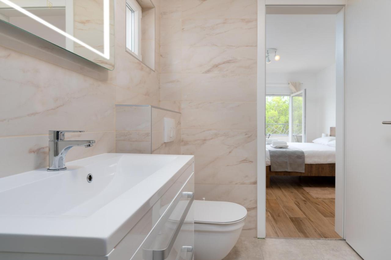 Number One Apartments Вир Экстерьер фото